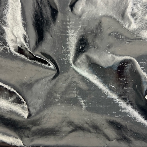 LeSportsac Black Bag With Top Handle And Detachable Shoulder Strap Silver Hardwa - Picture 5 of 10